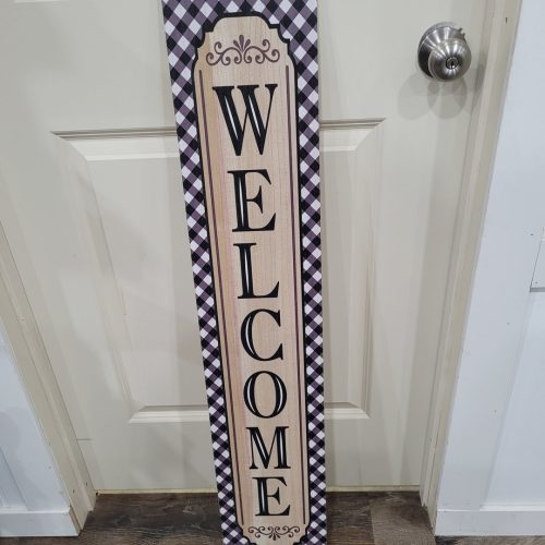 Plaid Welcome Porch Greeter