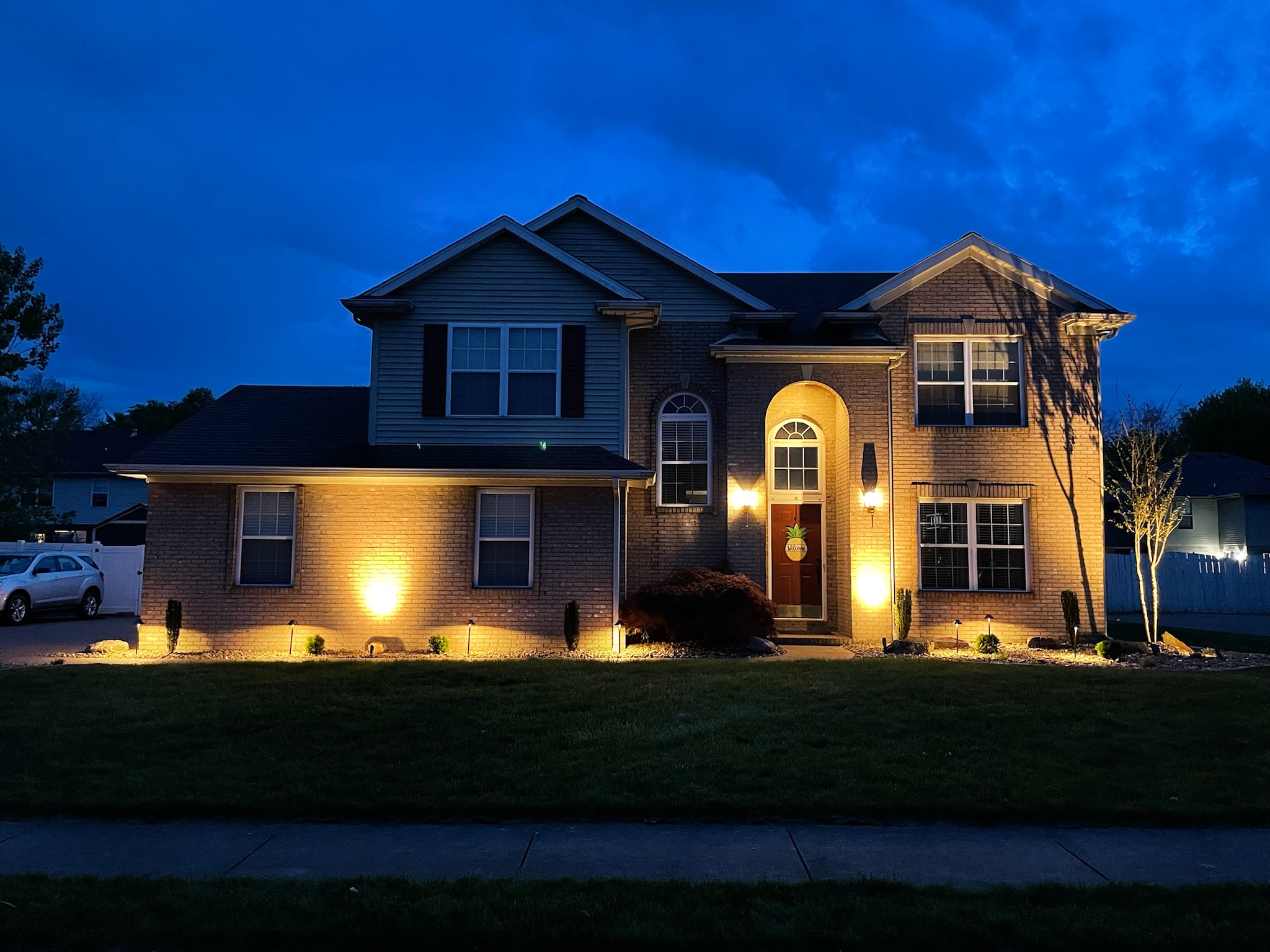 Snow's Landscape Lighting