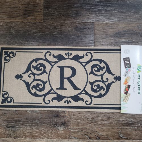 Switch Mat Monogram R
