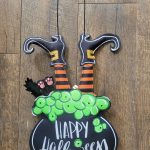 Door Decor Lit Witch In Cauldron