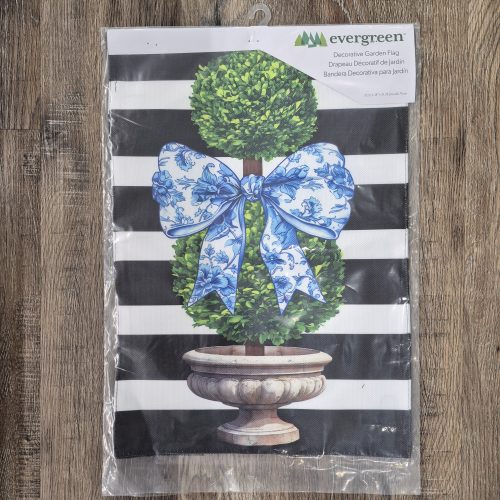 Garden Flag Topiary With Bow Burlap